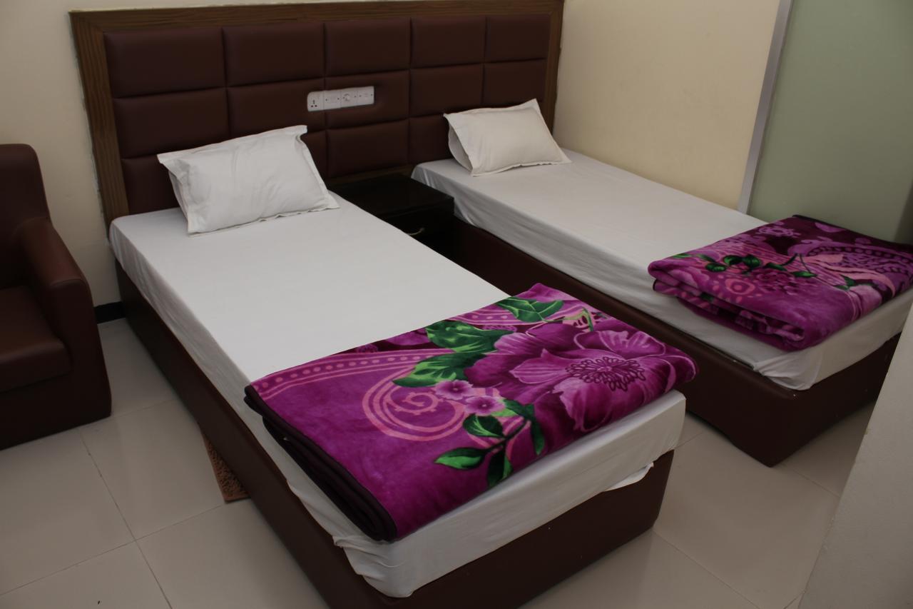 Hotel Night Heaven Bandarban Екстер'єр фото
