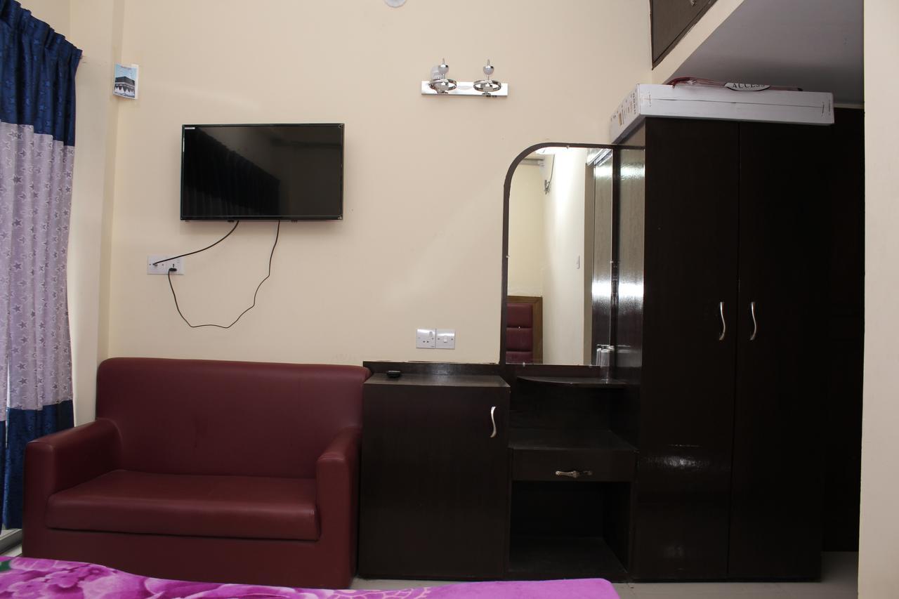 Hotel Night Heaven Bandarban Екстер'єр фото